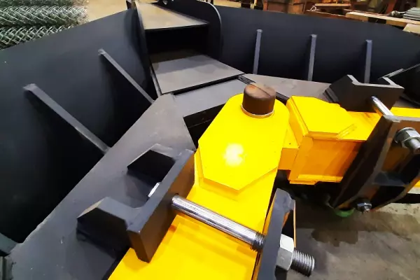 ИЗГОТОВЛЕН ЛЕСНОЙ ПЛУГ ДЛЯ БУЛЬДОЗЕРА SHANTUI SD-16