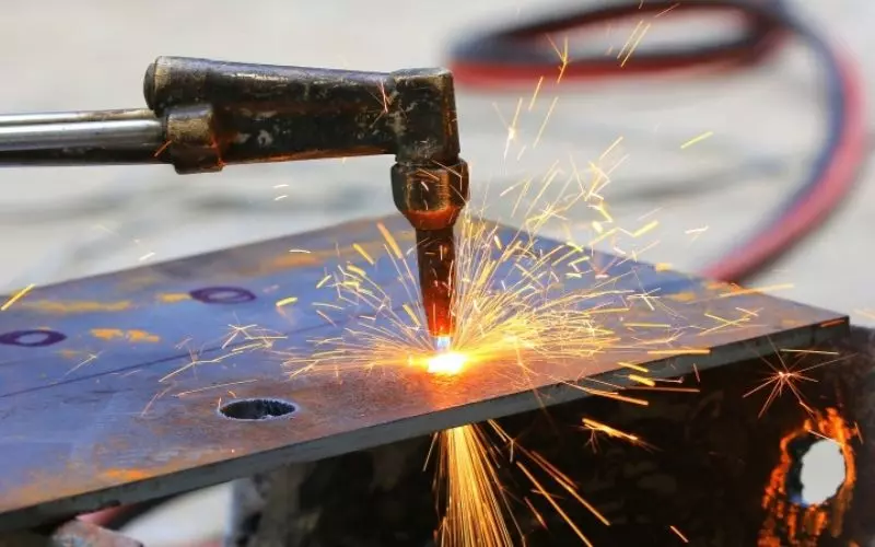 газовая резка листового металла 